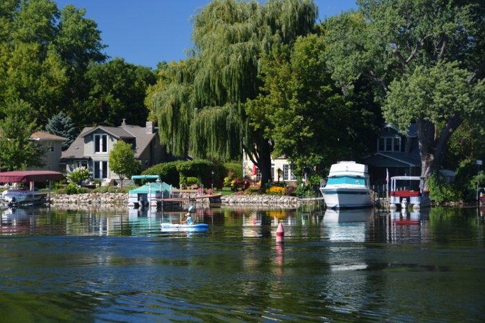 homes along the shore of Black Lake